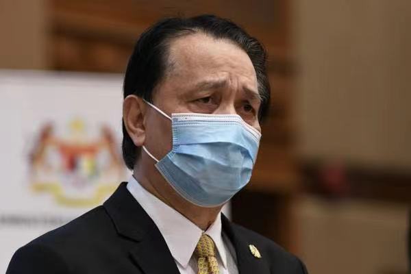  疫情反弹，德甲赛程再调整  